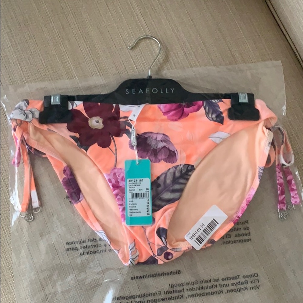 Seafolly Modern Love Loop Tie Side Hipster bikini